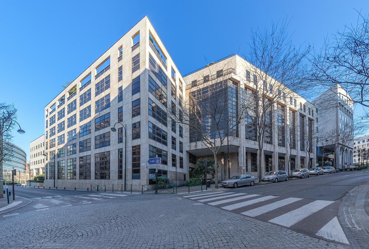Bureau Rueil-Malmaison 5616m² Location bureau Rueil-Malmaison Hauts-de-Seine OLBUR2002010 0